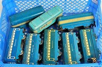 Lot 507 - Small tray Marx (SA) containing 8 items blue...