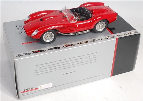 Lot 2700 - A CMC Exclusive Models 1/18 scale No.M071...