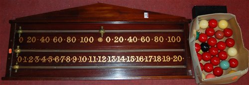 Lot 80 - An Edwardian mahogany snooker score board...