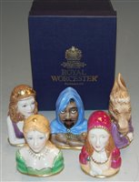 Lot 199 - A collection of five various Royal Worcester...