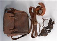 Lot 152 - A WW I brown leather dispatch riders satchel,...