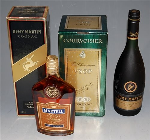 Lot 1348 - Rémy Martin Fine Champagne VSOP cognac, 70cl,...