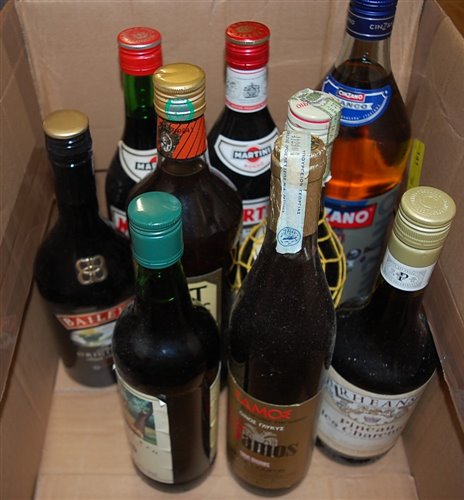 Lot 1409 - Mixed bottles, to include Cinzano Bianco,...