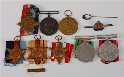Lot 297 - A family group of medals and effects to...