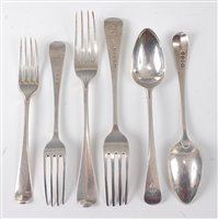 Lot 2150 - A set of twelve George III silver table forks,...