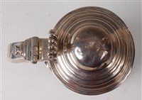Lot 2168 - An early 18th century silver lidded quart...