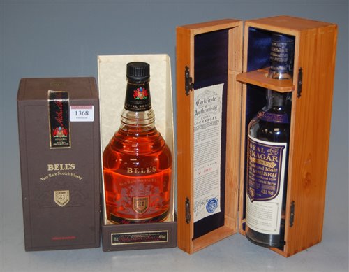 Lot 1368 - Bell's 21 years old Royal Reserve, 75cl, 40%,...
