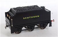 Lot 302 - Ace 6 wheel Southern black tender for 'Q'...