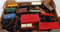 Lot 318 - A large tray of 15 assorted postwar Hornby...