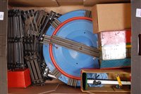 Lot 320 - A large box of mainly Hornby items including...