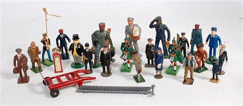 Lot 352 - A small box of 22 assorted diecast figures in...