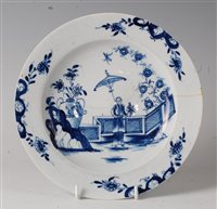 Lot 2086 - A Lowestoft porcelain blue and white plate,...