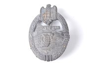 Lot 629 - A German Panzer Assault badge.