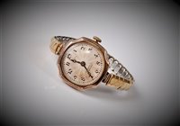 Lot 2684 - An early 20th lady's 9ct Rolex, the round dial...