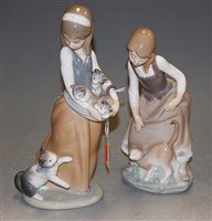Lot 201 - A Lladro porcelain figure group No. 1309, 24cm;...