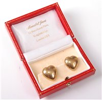 Lot 341 - A pair of 9ct heart shaped earrings, 18mm long,...