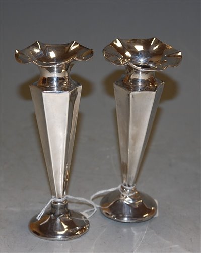 Lot 253 - A pair of silver specimen vases by The...