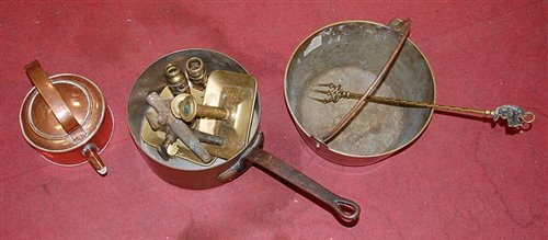 Lot 159 - A collection of metalware, to include large...