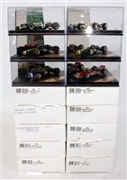 Lot 2587 - 16 various plastic cased Onyx Heritage F1 1/43...
