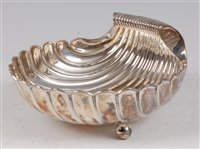 Lot 123 - An early 20th century silver sweetmeat dish,...