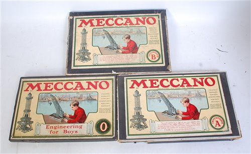 Lot 189 - Three Meccano outfits: Inventor’s Outfits A &...