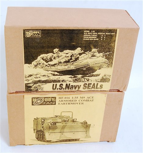 Lot 1572 - A Hobbyfan 1/35 scale resin model kit group to...
