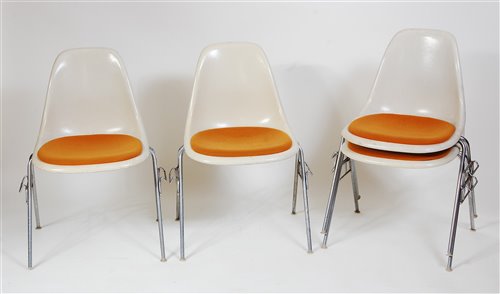 Lot 385 - Charles & Ray Eames for Herman Miller - a set...