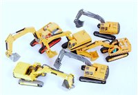 Lot 2731 - Six various loose mixed scale construction and...