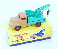 Lot 2075 - A Dinky Toys No. 430 breakdown lorry...