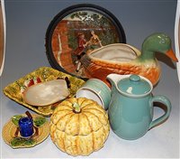 Lot 57 - A box of miscellaneous china to include...