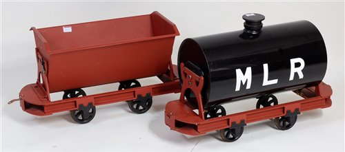 Lot 45 - Pair of 5 inch gauge rolling stock, to include...