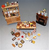 Lot 179 - A small collection of assorted dolls house...