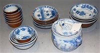 Lot 201 - A small collection of Chinese blue and white...