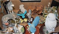 Lot 406 - A single box of various resin animal figures...