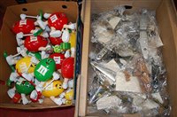 Lot 422 - A single box of constructed Airfix WWII...