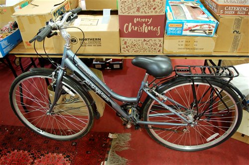 Lot 1143 - An Ammaco Serenity lady's bicycle