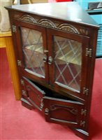 Lot 1155 - A contemporary Stanley Wood moulded oak and...