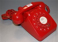 Lot 452 - A vintage telephone