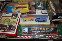 Lot 467 - A quantity of modern issue boxed diecast,...