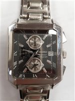 Lot 2644 - A gentleman's Seiko Premier Chronograph, the...