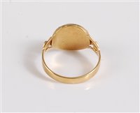 Lot 1164 - A late 19th century 18ct mabe 'pearl' ring,...