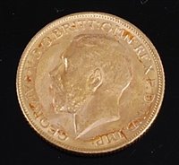 Lot 2041 - Great Britain, 1912 gold full sovereign,...