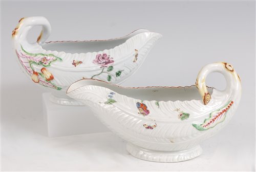 Lot 1086 - A pair of mid-18th century Worcester porcelain...