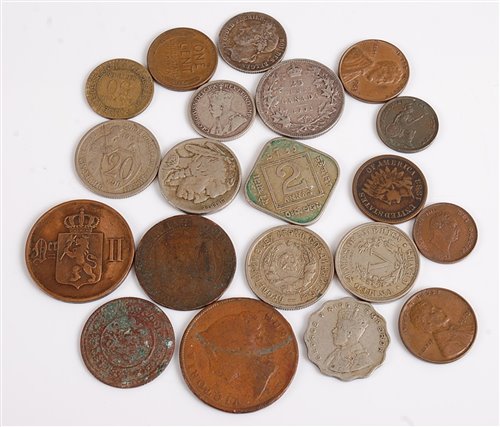 Lot 2032 - Mixed lot of silver and other world coins, to...