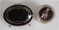 Lot 1123 - A George V silver and tortoiseshell inlaid...