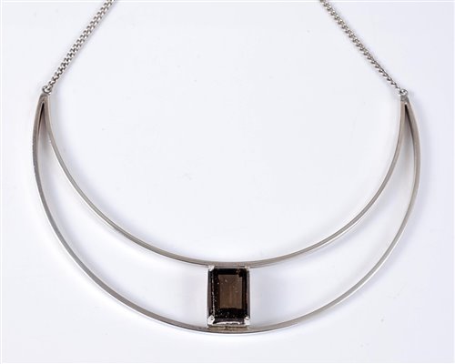 Lot 160 - A Scottish silver and smokey quartz necklace,...