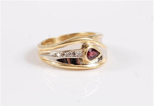 Lot 2624 - An 18ct ruby and white hardstone ring, the...