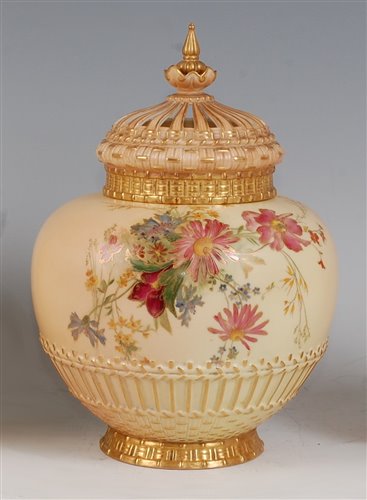 Lot 1051 - *A large Royal Worcester porcelain blush ivory...