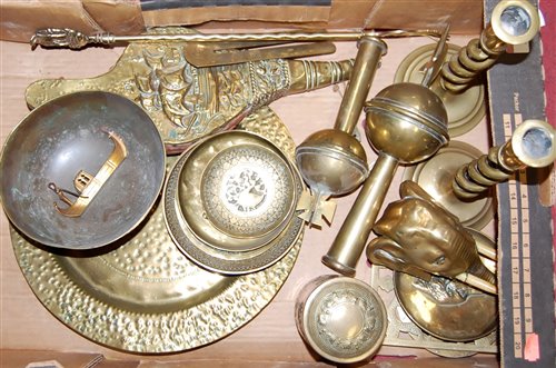 Lot 78 - A box of miscellaneous brassware, to include a...