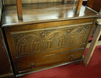 Lot 1308 - A moulded oak hinge top mule chest, having...